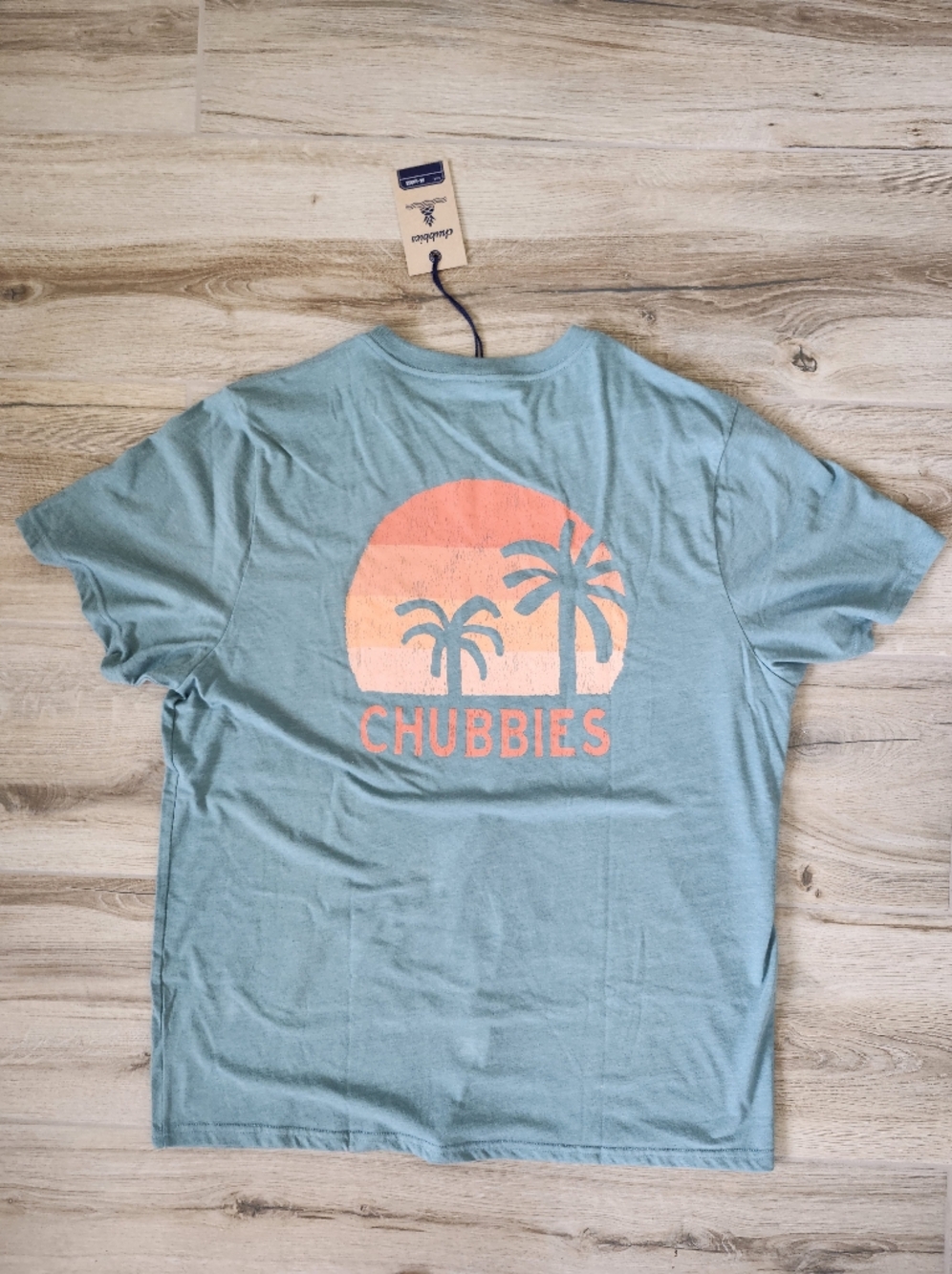Chubbies The Weekend Has Arrived Green Tee with Peach Sunset Logo Men's XXL - Picture 3 of 7